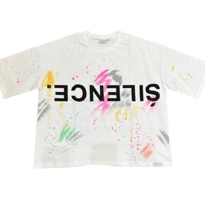 NWOT ONYX APPAREL SILENCE PAINT TEE